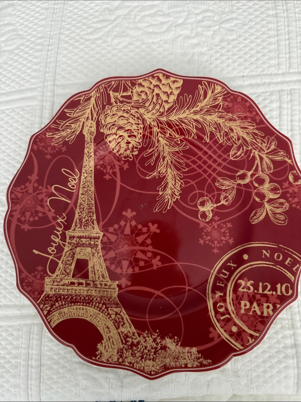 222 Fifth Festive Red Eiffel Tower Decorative Plate